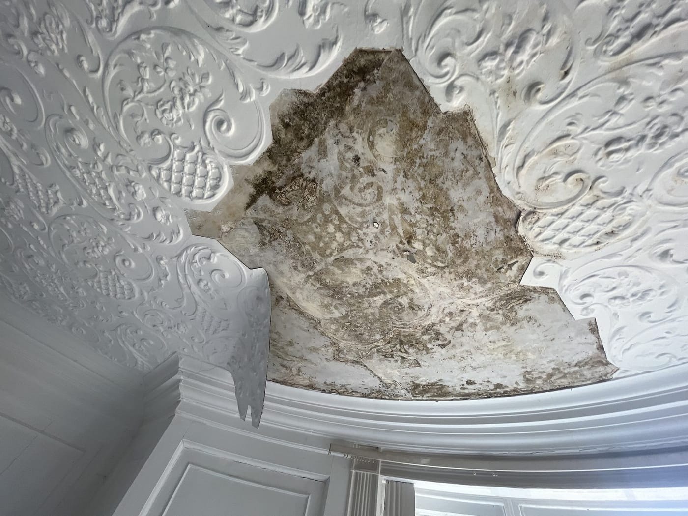 Ornate plaster ceiling, collapsed